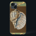 Etui iPhone 13 Les petites coquilles de sirène<br><div class="desc">Charikilia Zarris est une artiste talentueuse connue pour ses oeuvres d'art océaniques. Ses images sont paisibles et calmes vous relaxant avec chaque photo. Obtenez cette oeuvre d'art nautique avec un Coquille de Conque qui est le centre de tout,  bordé d'un décor et d'un beau motif floral.</div>