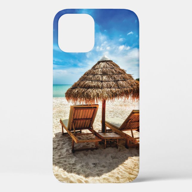 Coques Case-Mate iPhone Lounge on beach throw pillow (Verso)