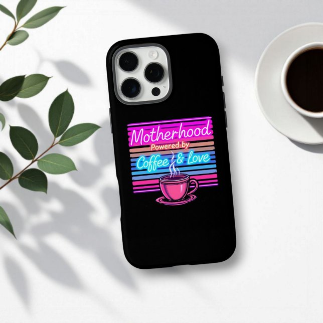 Coques Case-Mate iPhone Maternité alimentée par le café | Drôle de fête de (Créateur téléchargé)