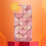 Coque Case-Mate iPhone MCM Mod Cercles Motif rose mauve et rose vif<br><div class="desc">Un motif moderne du milieu du siècle avec des quarts de cercles dans un motif rétro branché. Le design minimaliste comprend une combinaison d'or rose, de rose vif et de couleurs pastel. Vous pouvez ajouter votre nom en bas dans une police simple sans serif. Pour les utilisateurs avancés, vous pouvez...</div>