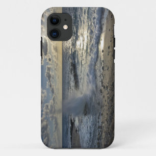 Coques Pour iPhone Mer des Caraïbes, Îles Caïmans. Vagues déferlante