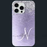 Coque Case-Mate iPhone Métal brossé violet Parties scintillant d'argent N<br><div class="desc">Personnalisez facilement ce design branché de boîtier de téléphone chic avec une jolie parties scintillant brillante en argent sur un arrière - plan métallique brossé violet.</div>