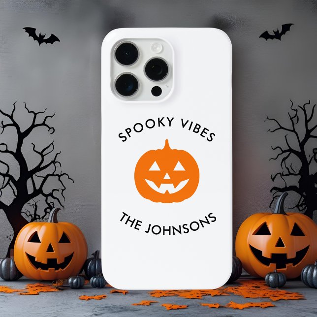 Coques Case-Mate iPhone Minimalist Spooky Vibes – Personalized Halloween  (Créateur téléchargé)