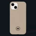 Coque Case-Mate iPhone Monogramme beige minimaliste moderne<br><div class="desc">Boîtier Téléphonique Minimaliste Moderne Beige Noir Monogramme Emblem. Simple monogramme noir et beige avec initiale monogrammée dans la typographie moderne sur un simple arrière - plan beige uni.</div>