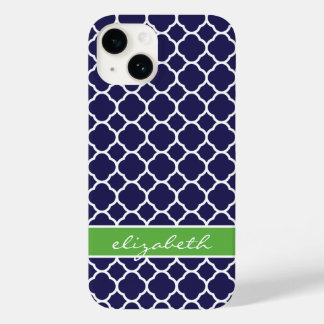 Coque Pour iPhone 14 Monogramme de Quatrefoil bleu et vert de la Marine