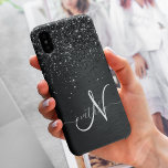 Coque Case-Mate iPhone Monogramme d'étincelle à Parties scintillant noire<br><div class="desc">Personnalisez facilement ce design élégant et branché de boîtier de téléphone avec une jolie parties scintillant brillante noire sur un arrière - plan métallique brossé noir.</div>