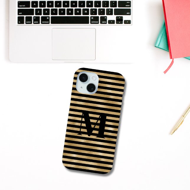 Coques Case-Mate iPhone Monogramme initial Gold Noir rayé (Gold Black Striped Monogrammed Initial iPhone case.)