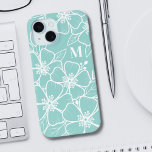 Coque Case-Mate iPhone Monogramme initial Turquoise bleu simple<br><div class="desc">Simple Turquoise Floral initial Monogramme iPhone 15 Coque. Un étui de téléphone amusant mais élégant avec des contours de fleurs blanc et turquoise girly. Un motif de fleurs ludique encadre une police serif chic simple monogramme initial simple. La partie amusante est que vous pouvez changer TOUTES les couleurs! ! Vous...</div>