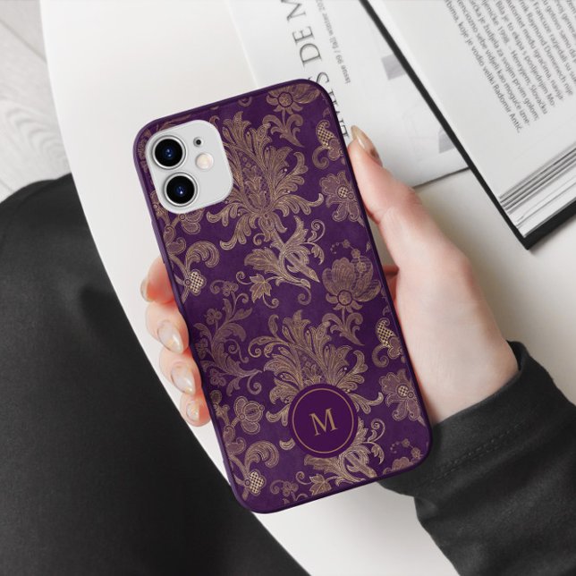 Coques Case-Mate iPhone Monogramme Royal Purple Gold Damask (Créateur téléchargé)