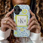 Coque Pour iPhone 16 Monogramme sur mesure bleu et vert de Damas floral<br><div class="desc">Chic chic et chic motif damassé floral rétro girly personnalisé avec un monogramme préppy personnalisé 3 lettres en carré contrasté. Cliquez sur le bouton Customiser pour modifier les polices et les couleurs monographiques afin de créer une conception unique.</div>