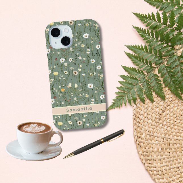 Coques Case-Mate iPhone Monogramme Vert Sauge Jaune Blanc Fleurs Sauvages  (Sage Green White Yellow Pink Wildflowers Monogrammed Name iPhone case)