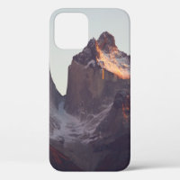 MONTAGNES GLACIÈRES EN JOURNÉE