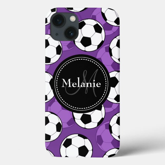 Coques Case-Mate iPhone Motif de balle de soccer noir violet monogramme (Verso)