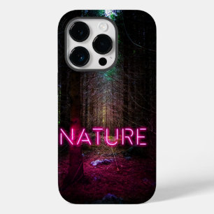 Coque Case-Mate iPhone Mystère forêt d'épinette nature néon magenta signe