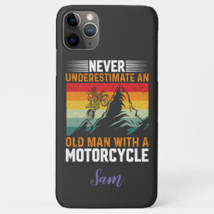 Case-Mate iPhone Case Ne Sous-Estimez Jamais Un Vieux Homme Avec Une Mot