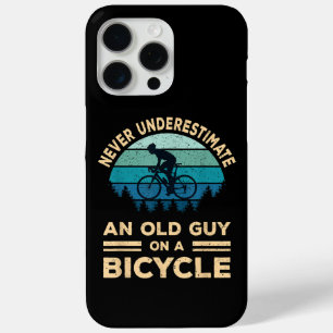 Coque Case-Mate iPhone Ne Sous-Estimez Jamais Un Vieux Type Sur Un Vélo D