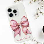 Coque Case-Mate iPhone Nœud Rose Tendance Personnalisé Avec Nom Monogramm<br><div class="desc">Élevez votre style avec l'étui iPhone personnalisé avec un nœud rose tendance et un monogramme de nom, le mélange parfait d'élégance et de personnalisation. Cet étui de téléphone personnalisé présente un délicat nœud aquarelle dans une teinte rose douce, capturant une esthétique girly vintage qui est à la fois tendance et...</div>