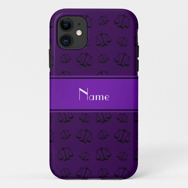 Coques Case-Mate iPhone Nom personnalisé échelle de justice violette (Dos)
