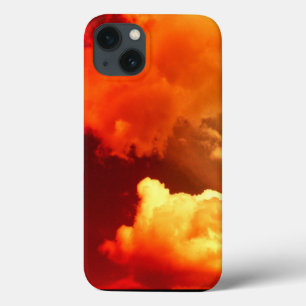 iPhone 13 COQUE NUAGES DANS LE CIEL ROUGE