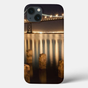 Etui iPhone 13 Oakland Bay Bridge night reflections.