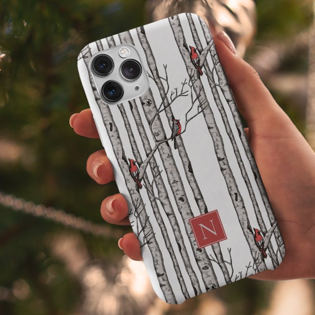 Coques Case-Mate iPhone Oiseaux monogrammes et oiseaux cardinaux rouges (Modern Hand-Drawn Birch Trees with Red Cardinal Birds Perched on Branches. Personalize with Monogram)