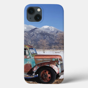 Coque Case-Mate iPhone Old truck sitting in the field