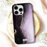 Coque Case-Mate iPhone Ombre Purple & Gold Moody Agate Moderne Monogramme<br><div class="desc">Protégez votre téléphone avec élégance grâce à cet élégant coque iphone "Ethereal Mist", au design captivant et aux accents métalliques imitant. Parfait pour les amateurs de luxe et d'art moderne, ce coque est disponible pour de nombreux modèles iPhone et Samsung, offrant à la fois des options Barely There et Tough...</div>