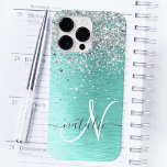 Coque Case-Mate iPhone Parties scintillant argentée turquoise en métal br<br><div class="desc">Personnalisez facilement ce design branché de boîtier de téléphone chic avec une jolie parties scintillant brillante en argent sur un arrière - plan métallique brossé turquoise.</div>