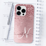 Coque Case-Mate iPhone Parties scintillant en métal brossé rose pâle Nom<br><div class="desc">Personnalisez facilement ce design branché de boîtier de téléphone chic avec une jolie parties scintillant brillante rose vif sur un arrière - plan métallique brossé rose vif.</div>