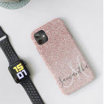 Case-Mate iPhone Case Parties scintillant rose moderne étincelles Nom pe<br><div class="desc">Présentez notre produit de Parties scintillant rose moderne Sparkles Personnalisé Name, disponible exclusivement sur Zazzle! Faites une déclaration élégante et personnalisée avec ce design époustouflant qui combine le charme de la parties scintillant rose avec une touche moderne. Que vous soyez à la recherche d'un cadeau ou d'un régal spécial, ce...</div>