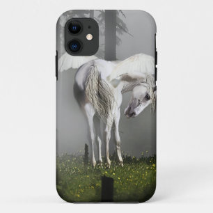 Coque iPhone 11 Pegasus blanc & Misty Forest Imaginaire Art