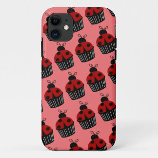 Coque iPhone 11 Petit gâteau de coccinelle