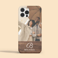 Photo de monogramme sur bois personnalisé avec nom