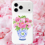 Coque Case-Mate iPhone Pies roses Chinoiserie Vase Green Monogramme<br><div class="desc">Qui n'aime pas les pivoines ? Ils sont si beaux dans ce vase bleu et blanc. Vous pourrez toujours trouver votre téléphone avec ces fleurs roses en fleurs. Personnalisez avec une initiale. Ce motif de pivoine peut être trouvé sur d'autres articles dans ma boutique,  PageCreative Designs.</div>
