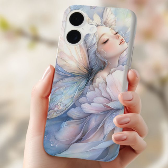 Coques Case-Mate iPhone Pivoine de l'Aube (the Iphone 16 with the image of Peony of the Dawn shown in the hand of a young woman)