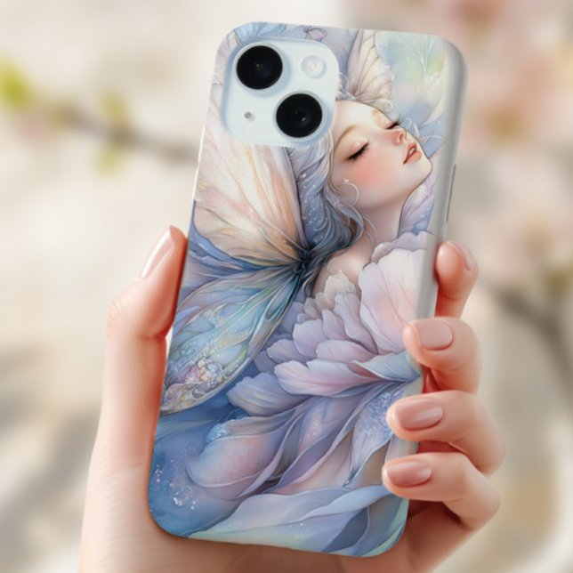 Coques Case-Mate iPhone Pivoine de l'Aube (the Iphone 14 with the image of Peony of the Dawn shown in the hand of a young woman)