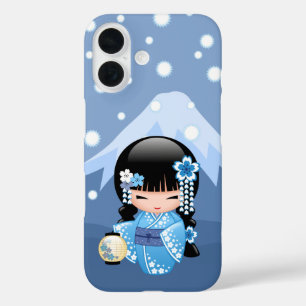 Coque Pour iPhone 16 Poupée Kokeshi d'Hiver Fille Geisha de la Montagne