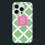 Coque Case-Mate iPhone Préppy Bamboo Trellis Motif Pomme vert et rose<br><div class="desc">Design Smart Phone avec motif en bambou. Montré ici en vert et blanc mais vous pouvez changer le vert à n'importe quelle couleur que vous voulez en entrant l'outil de conception et en changeant la couleur arrière - plan. Vous pouvez accéder à l'outil de conception où il est indiqué "cliquez...</div>
