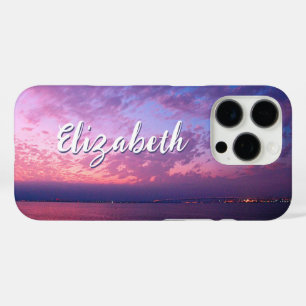 Coques iPhone 16 Pro Purple Pink Ocean Sunset Nom photo Script Modern