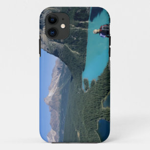 Coque Case-Mate iPhone Randonneur surplombant le lac de couleur turquoise