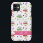 Coques Pour iPhone Rétro motif de remorque et de Flamants roses<br><div class="desc">Les caractéristiques du produit ce un motif qui incorpore des illustrations de rétro cru ont inspiré des remorques de campeur,  des flamants roses,  des abeilles,  et des fleurs.</div>