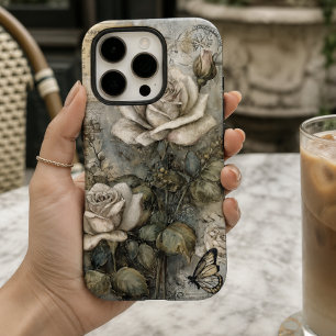 Coque iPhone 16 Pro Rose et Papillon Blancs Shabby Chic Vintage