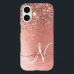 Coque Pour iPhone 16 Rose Gold brossé Parties scintillant métallique No<br><div class="desc">Personnalisez facilement ce design branché de boîtier de téléphone chic avec une jolie parties scintillant brillante en or rose sur un arrière - plan métallique brossé en or rose.</div>