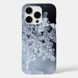 Coque iPhone 16 Pro Snowmans & Snowflakes Motif sans couture
