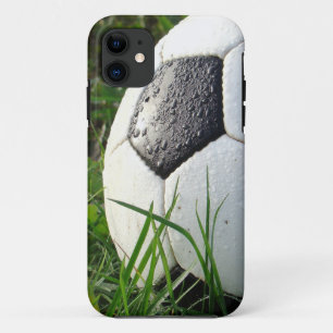 Coque iPhone 11 Soccer~ Boule de pied dans le champ