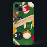 Coque Case-Mate iPhone Table de billard Lifelike avec boules et craie<br><div class="desc">Faites-les monter avec ce tableau spectaculaire d'une table de billard de Jennifer Goldberger. Les boules ont l'air neuves, le feutre a l'air immaculé, et la craie a déjà été appliquée aux bâtons de repère. Accrochez-le à la maison ou offrez-le à un ami ou à un proche qui aime jouer au...</div>