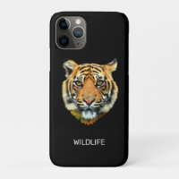 Tête de Tigre Sauvage sur Fond Noir