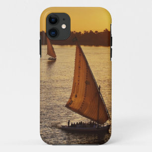 Coques Pour iPhone Trois falukas avec des touristes sur le Nil à