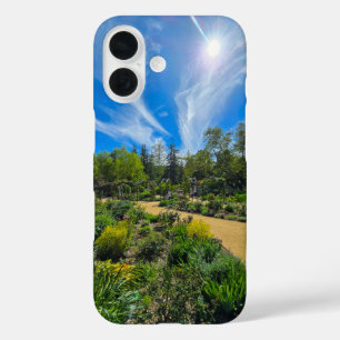 Coque Pour iPhone 16 un beau paysage printanier dans le jardin