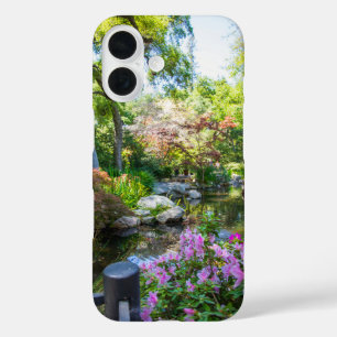 Coque Pour iPhone 16 un beau paysage printanier dans le jardin